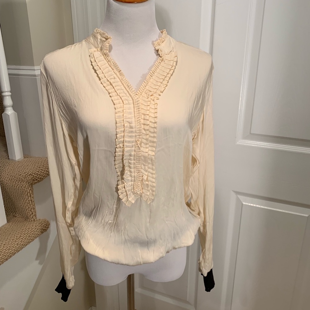NWT Silk, cream color blouse w ruffles, black trim
